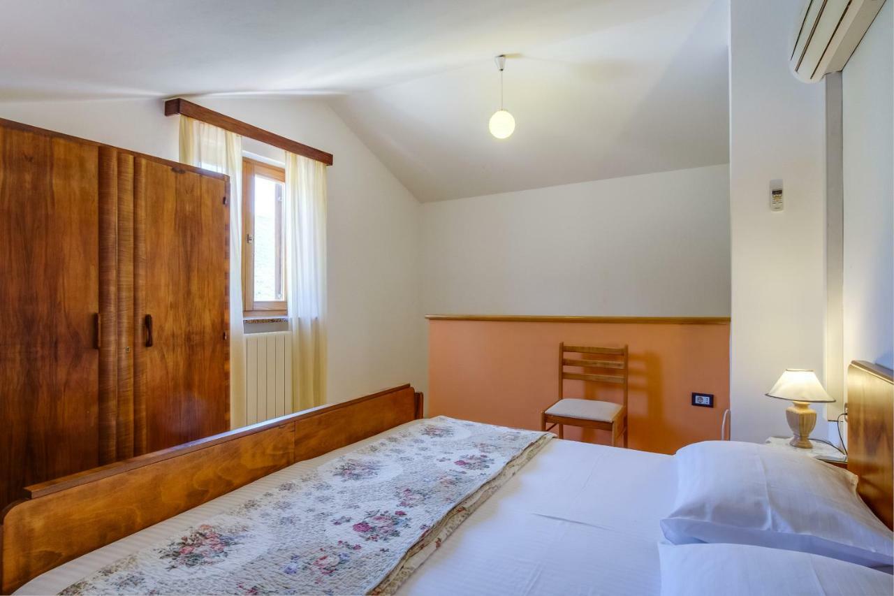 Apartmani Zorica Мартиншчица Экстерьер фото