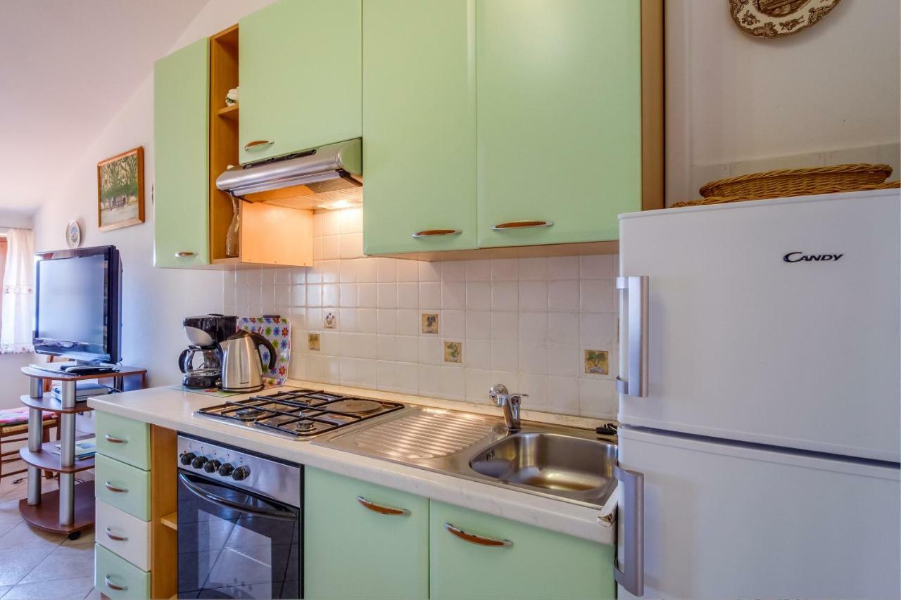 Apartmani Zorica Мартиншчица Экстерьер фото